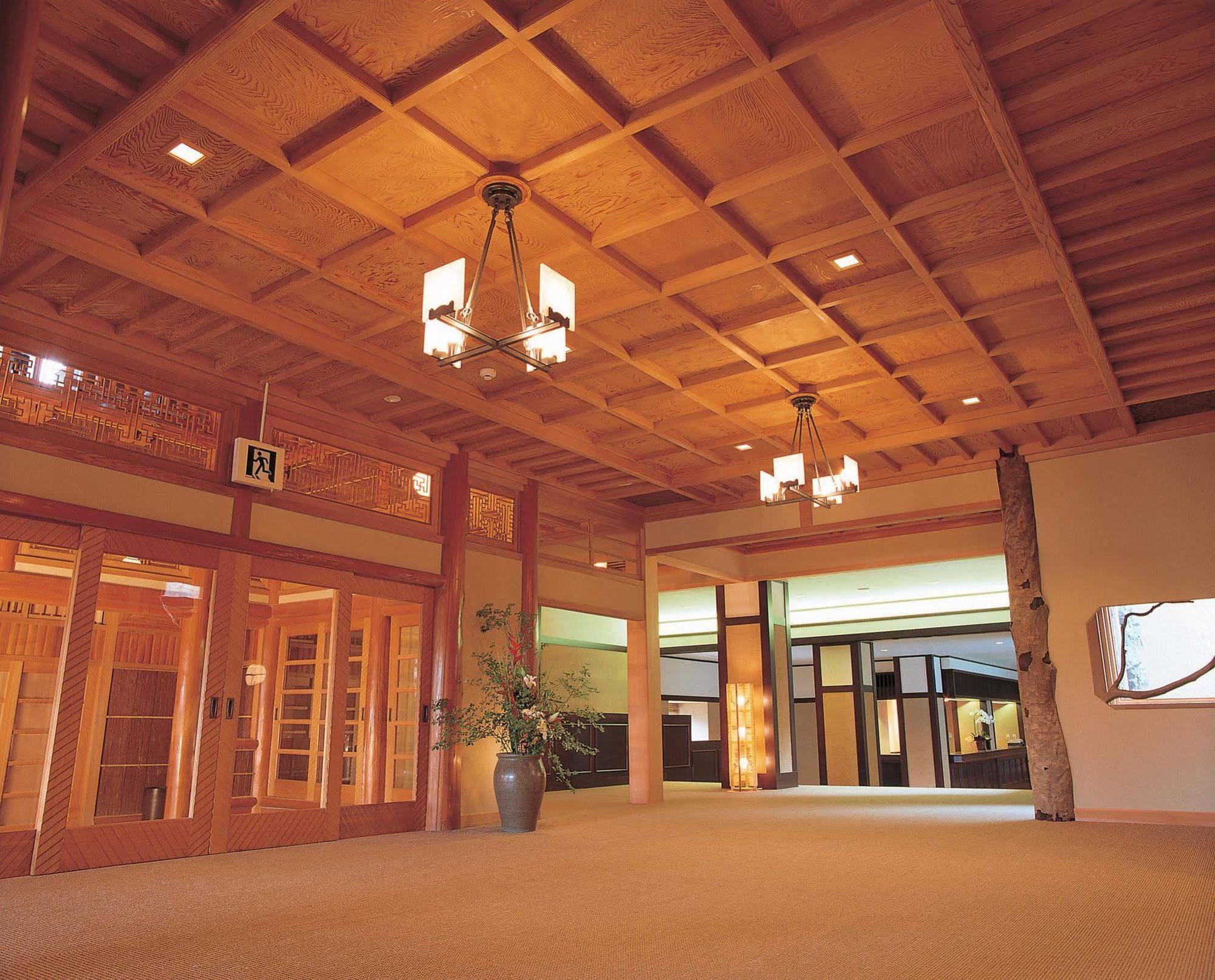 Towada Prince Hotel Kosaka Exterior photo